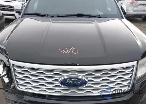 2016 Ford Explorer Platinum z USA, uszkodzony, nr VIN 1FM5K8HT5GGC22267